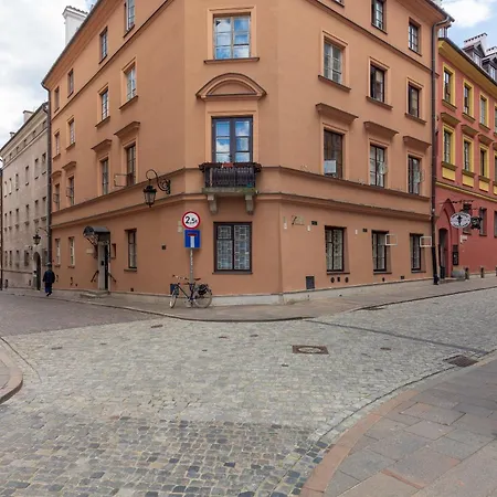 Jezuicka Old Town By Bookinghost