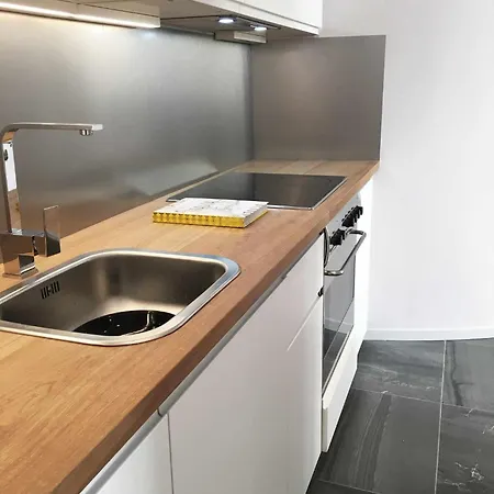 Jezuicka Old Town By Bookinghost *