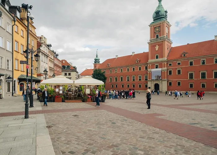 Jezuicka Old Town By Bookinghost * Βαρσοβία